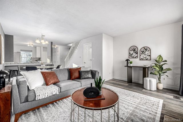 10537 W Maplewood Drive C, Littleton, CO 80127