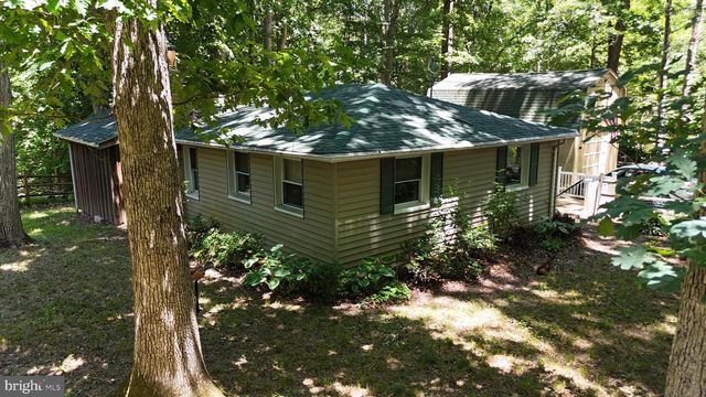 11821 MANDY LN, Manassas, VA 20112