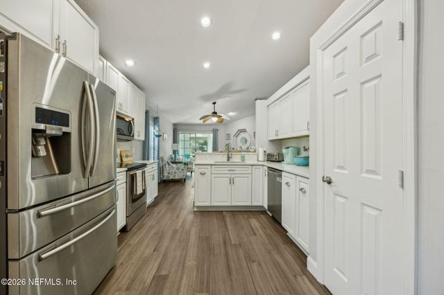 3700 SANCTUARY Way S, Jacksonville Beach, FL 32250