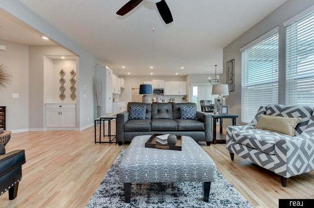 11513 S 116 Street, Papillion, NE 68133