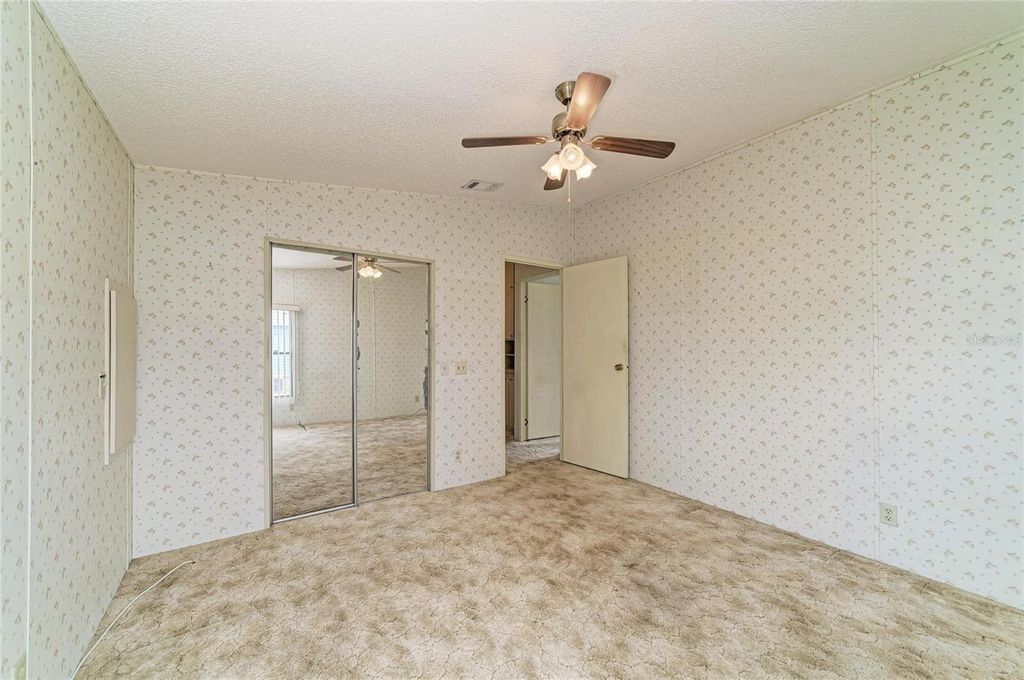 Image 20 of property listing at 6710 36TH AVENUE E 268, Palmetto, FL 34221