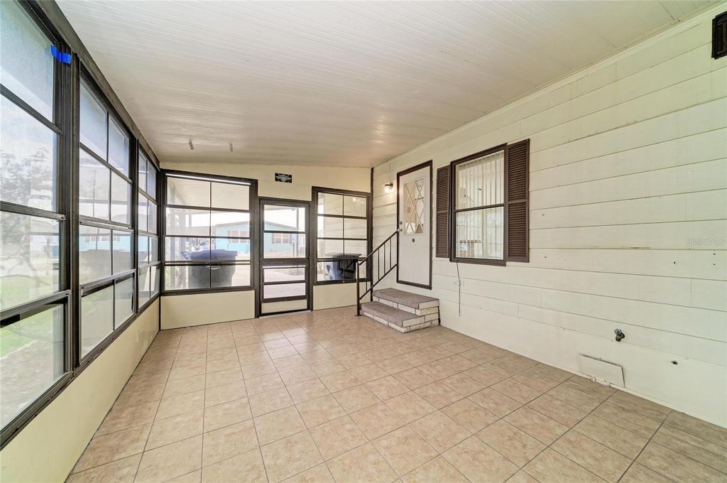 Image 24 of property listing at 6710 36TH AVENUE E 268, Palmetto, FL 34221