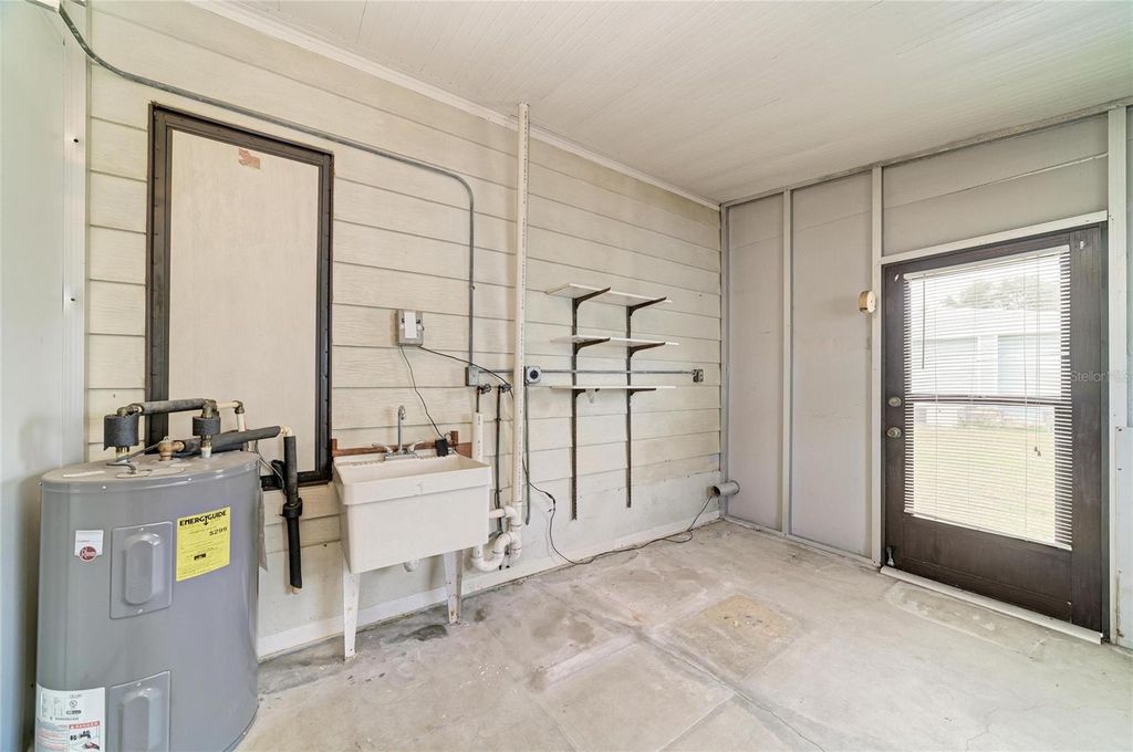 Image 27 of property listing at 6710 36TH AVENUE E 268, Palmetto, FL 34221