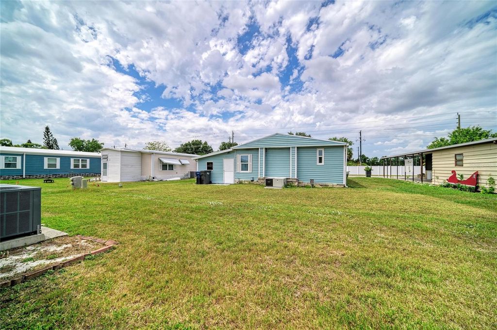 Image 28 of property listing at 6710 36TH AVENUE E 268, Palmetto, FL 34221