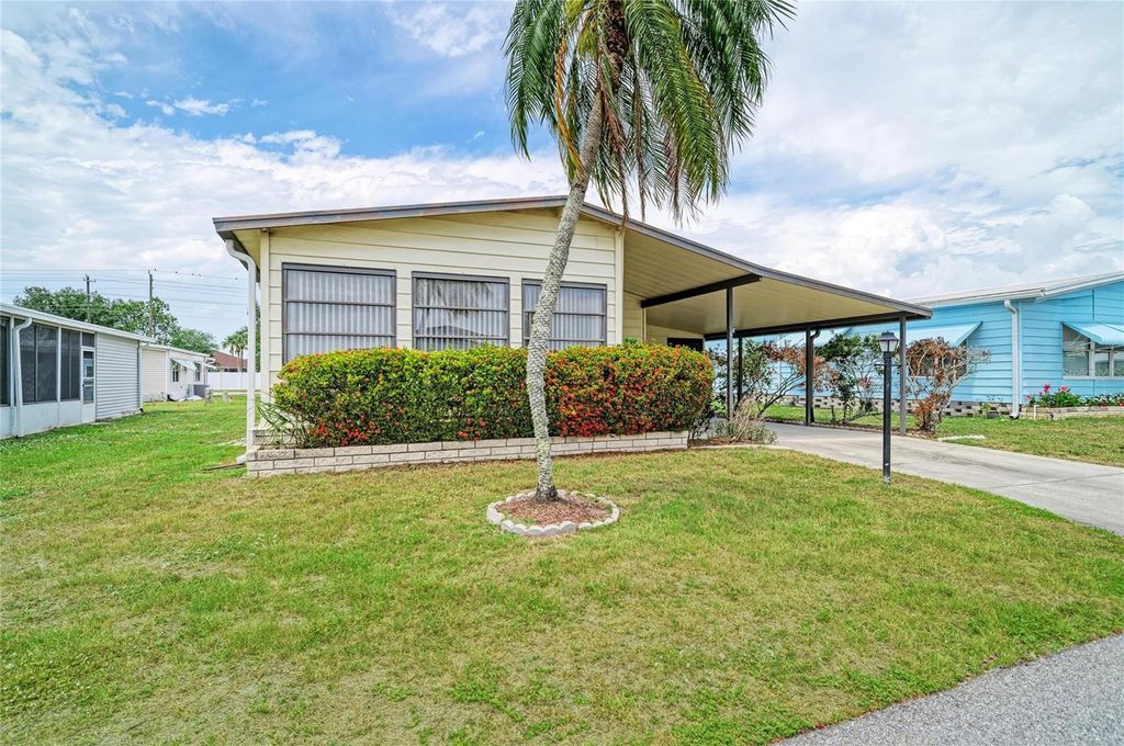 Image 30 of property listing at 6710 36TH AVENUE E 268, Palmetto, FL 34221