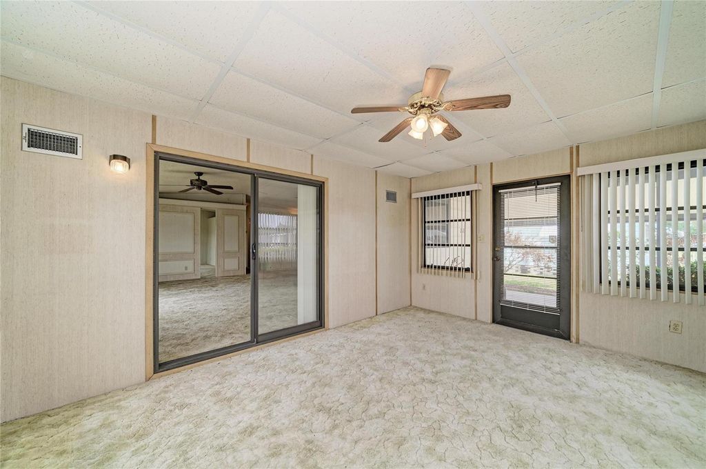 Image 35 of property listing at 6710 36TH AVENUE E 268, Palmetto, FL 34221