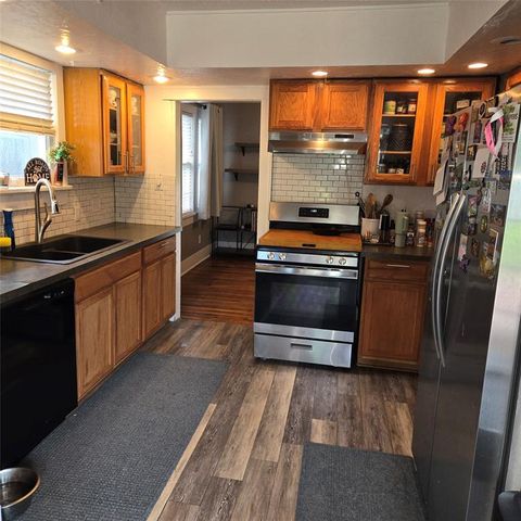 1424 NW 42 Street, Oklahoma City, OK 73118