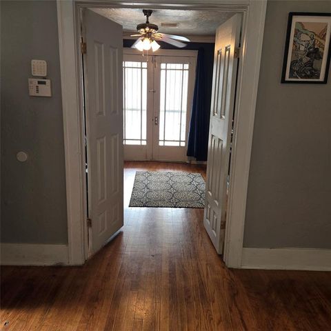 1424 NW 42 Street, Oklahoma City, OK 73118