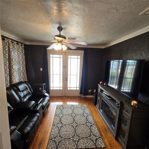 1424 NW 42 Street, Oklahoma City, OK 73118