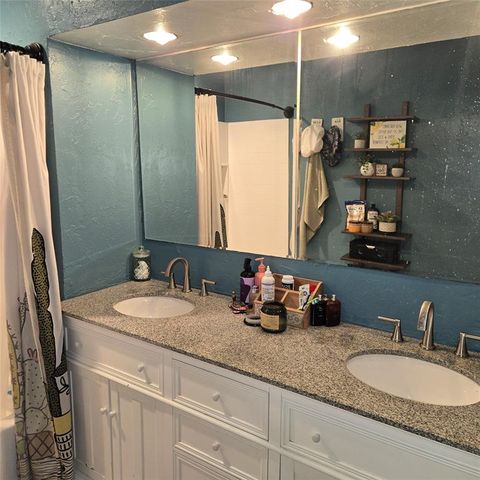 1424 NW 42 Street, Oklahoma City, OK 73118