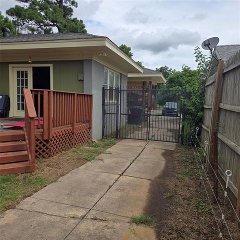 1424 NW 42 Street, Oklahoma City, OK 73118
