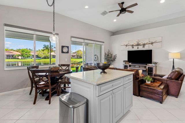 9121 Bay Point Circle, West Palm Beach, FL 33411