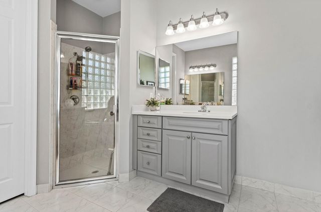 9121 Bay Point Circle, West Palm Beach, FL 33411