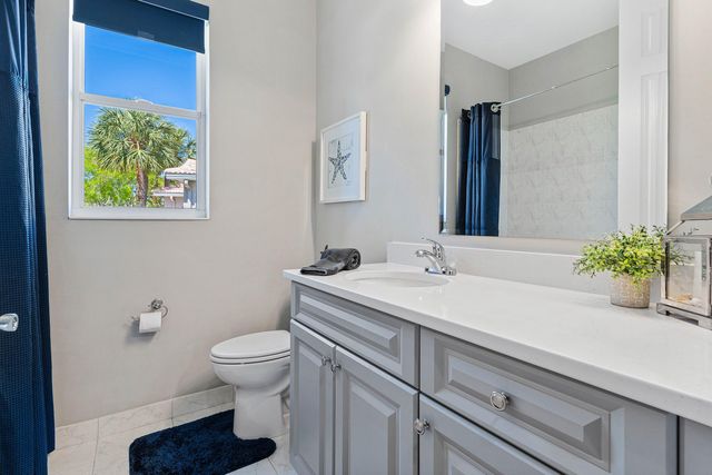 9121 Bay Point Circle, West Palm Beach, FL 33411
