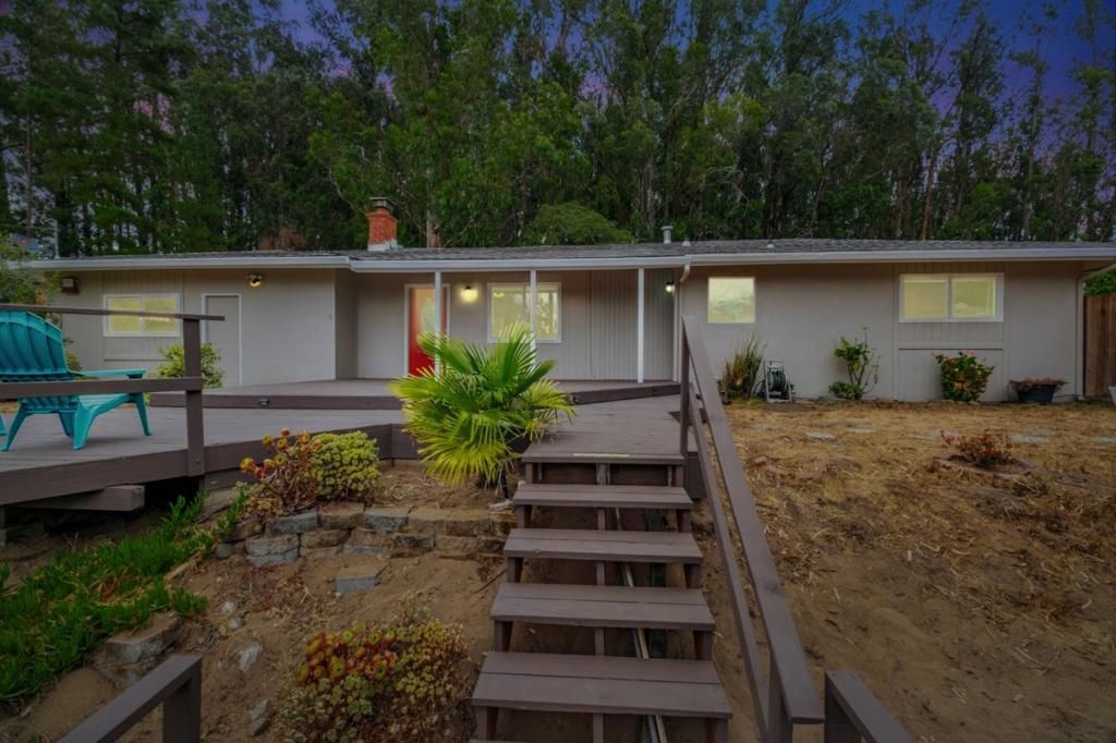 121 Pine Tree Avenue, Aromas, CA 95004