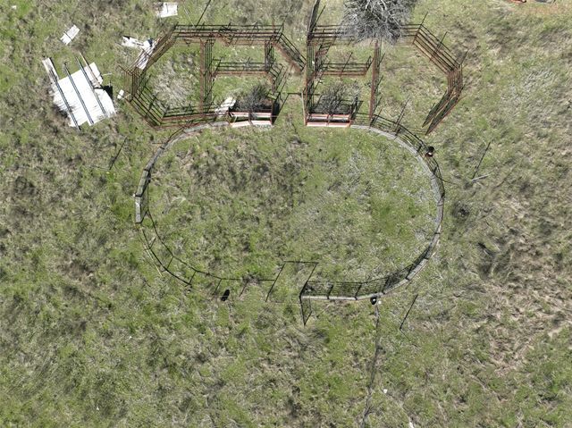 8824 Clearview Drive, Joshua, TX 76058