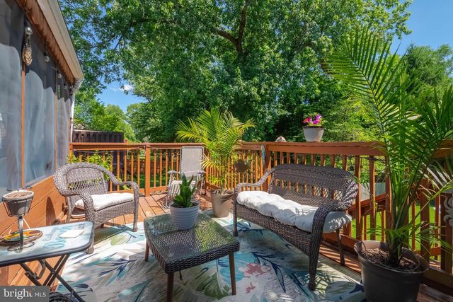 411 WARREN RD, Cockeysville, MD 21030