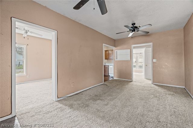 327 E Mulberry Street, Alma, AR 72921