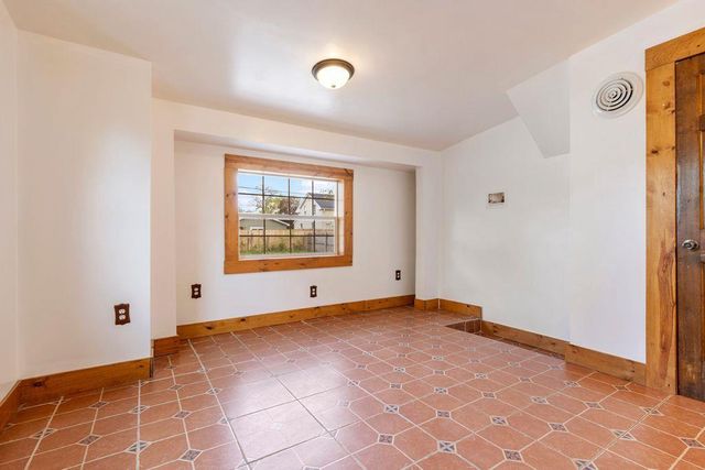 1119 DEWEY Avenue, Beloit, WI 53511