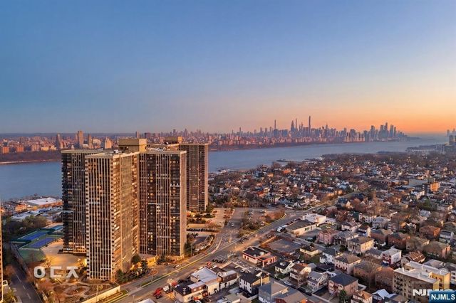 300 Winston Drive 1503, Cliffside Park, NJ 07010