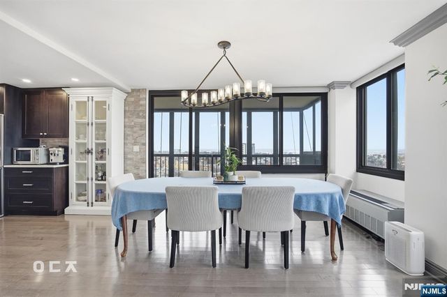 300 Winston Drive 1503, Cliffside Park, NJ 07010