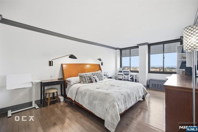 300 Winston Drive 1503, Cliffside Park, NJ 07010