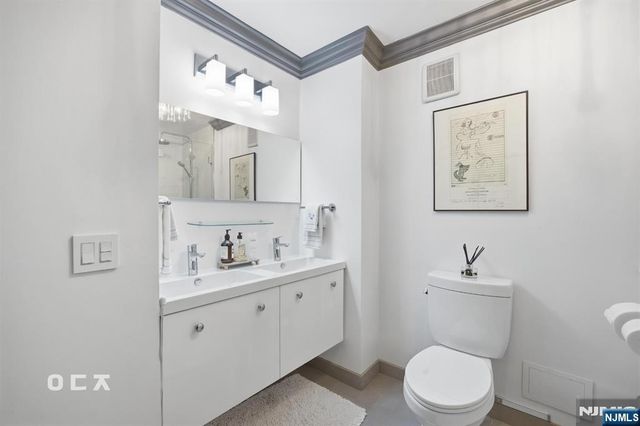 300 Winston Drive 1503, Cliffside Park, NJ 07010