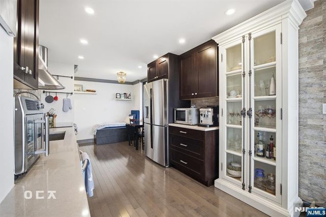 300 Winston Drive 1503, Cliffside Park, NJ 07010