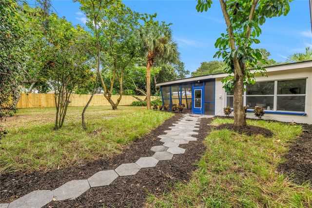 8171 37TH AVENUE N, St Petersburg, FL 33710