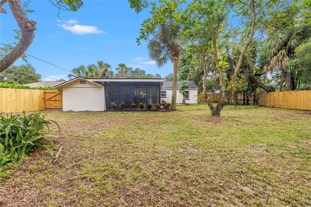 8171 37TH AVENUE N, St Petersburg, FL 33710