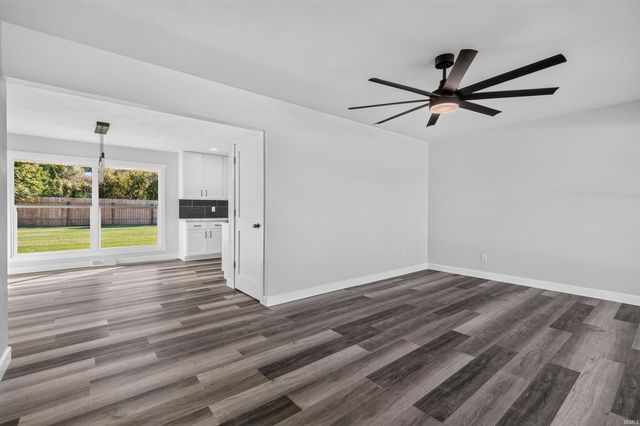 23608 River Manor Boulevard, Elkhart, IN 46516