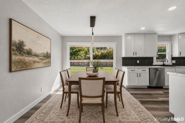 23608 River Manor Boulevard, Elkhart, IN 46516