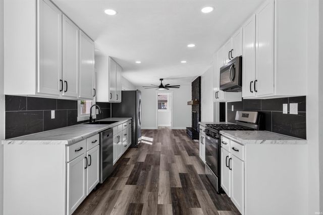 23608 River Manor Boulevard, Elkhart, IN 46516
