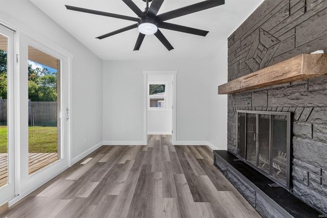23608 River Manor Boulevard, Elkhart, IN 46516