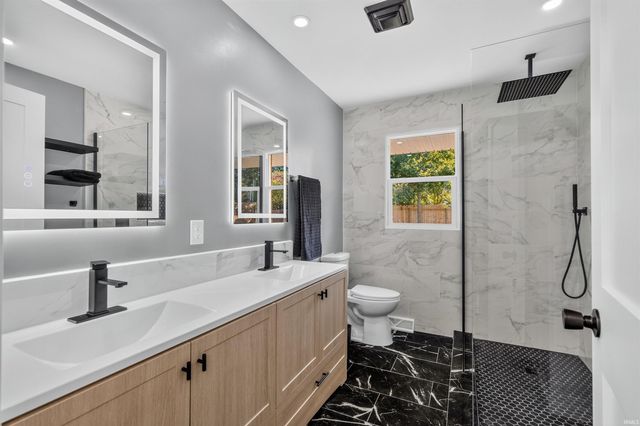 23608 River Manor Boulevard, Elkhart, IN 46516