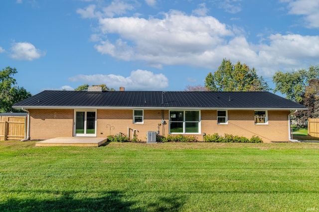23608 River Manor Boulevard, Elkhart, IN 46516