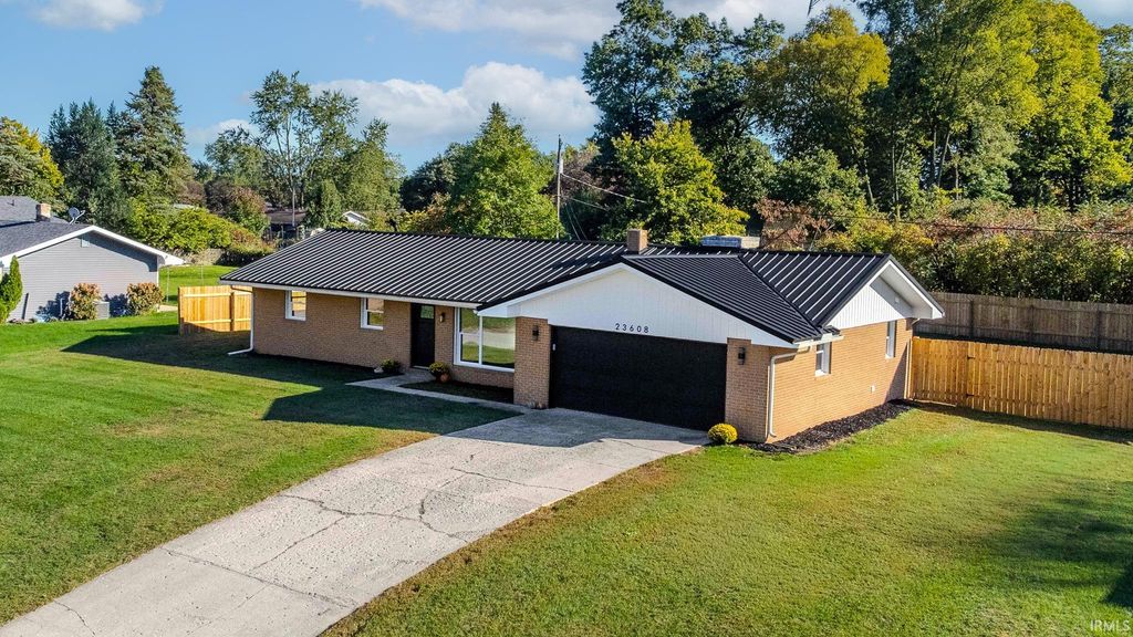 23608 River Manor Boulevard, Elkhart, IN 46516