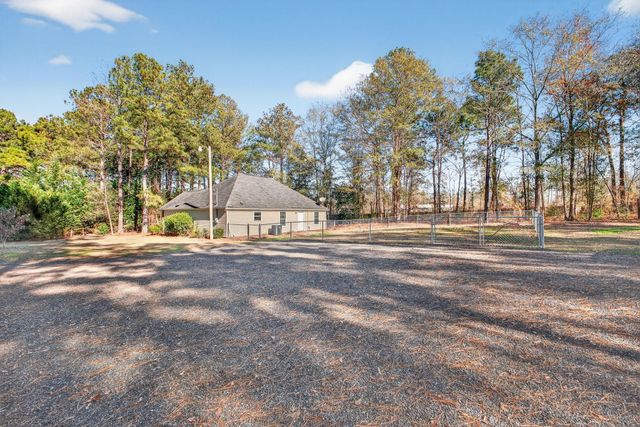 1539 Ben Franklin Road, Batesburg-leesville, SC 29070