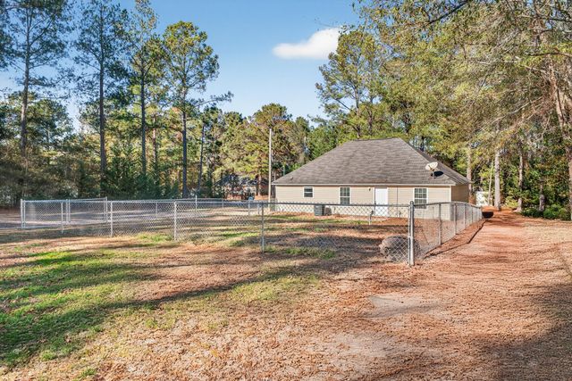 1539 Ben Franklin Road, Batesburg-leesville, SC 29070