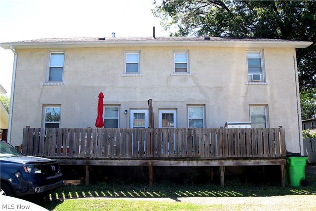 862 9th Street NE, Massillon, OH 44646