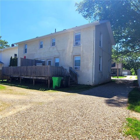 862 9th Street NE, Massillon, OH 44646