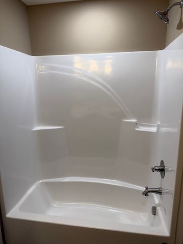 1416 E Lincoln St Apt 5, Tullahoma, TN 37388