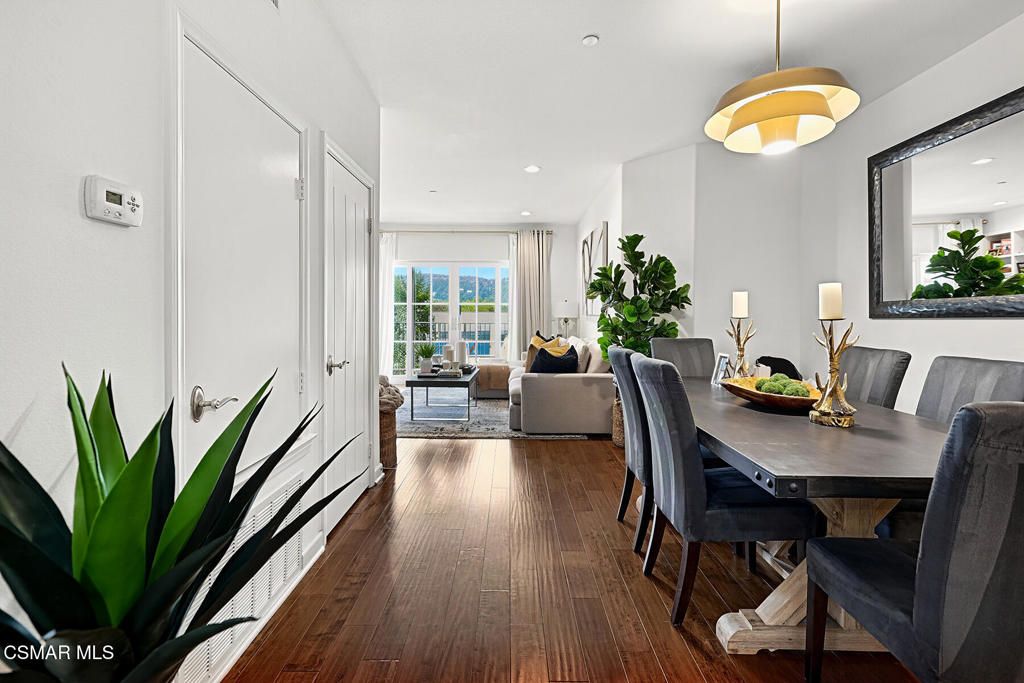 13308 Valleyheart Drive 404, Sherman Oaks, CA 91423 — photo 5
