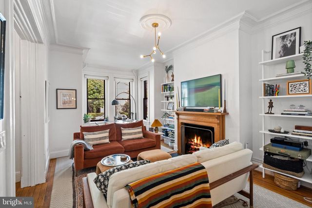 2026 15TH ST NW, Washington, DC 20009