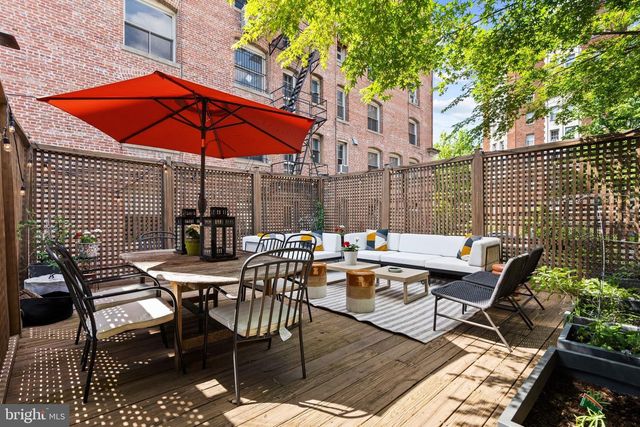 2026 15TH ST NW, Washington, DC 20009