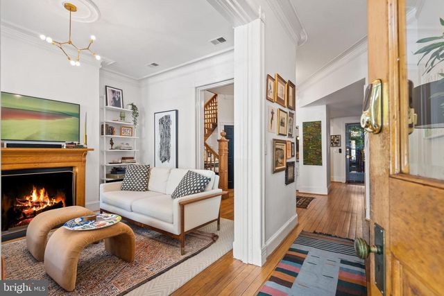 2026 15TH ST NW, Washington, DC 20009