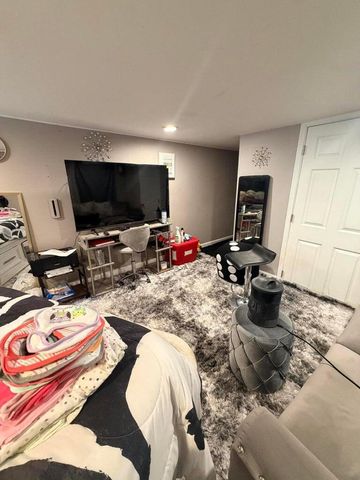 5015 N 49TH STREET, Milwaukee, WI 53218