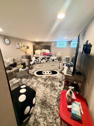 5015 N 49TH STREET, Milwaukee, WI 53218