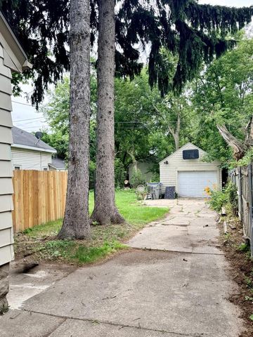 5015 N 49TH STREET, Milwaukee, WI 53218