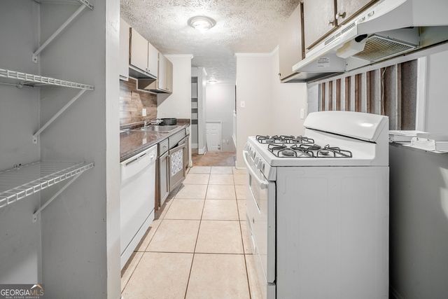 3524 Exeter Court, Snellville, GA 30039